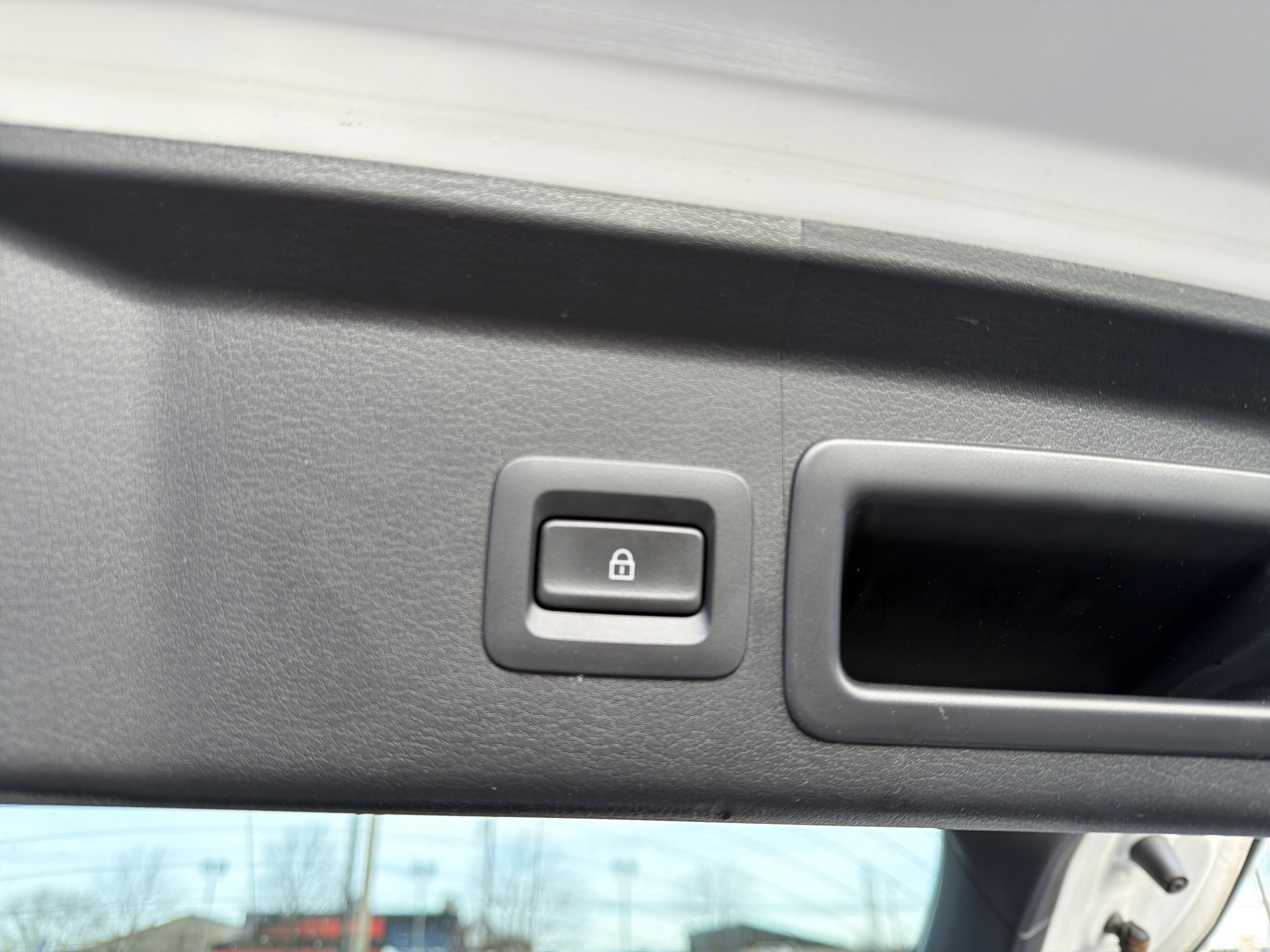 Certified 2022 MAZDA CX-30 AWD 2.5 S w/ Select Package image 24