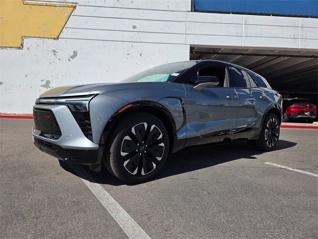 New 2026 Chevrolet Blazer EV RS w/ Super Cruise Package image 2
