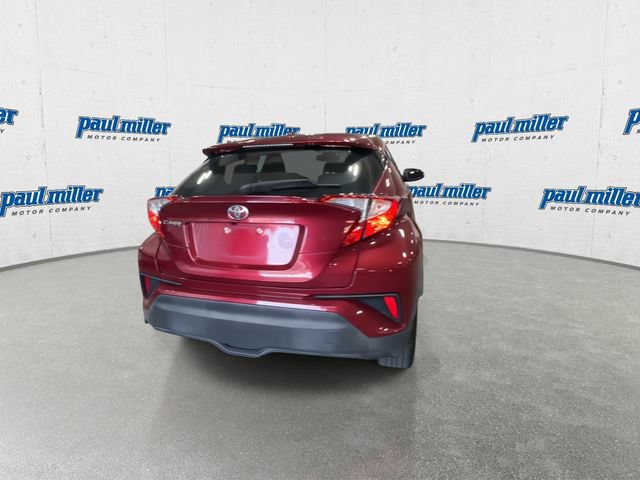 Used 2018 Toyota C-HR XLE FWD image 10