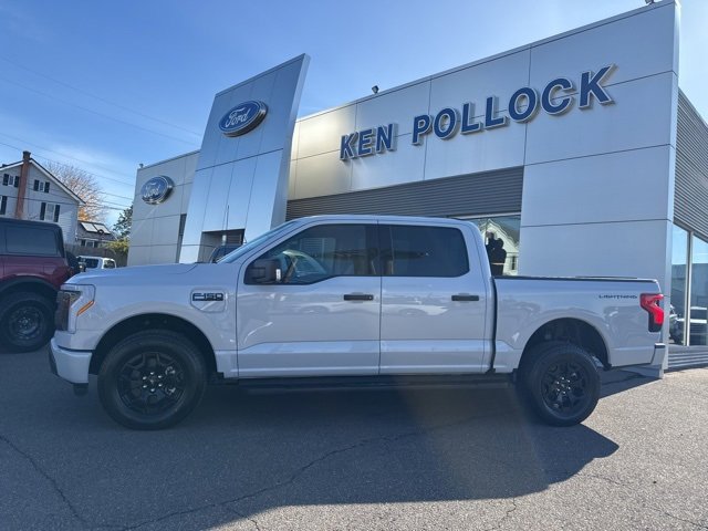 New 2025 Ford F150 Lightning XLT w/ Max Trailer Tow Package image 8
