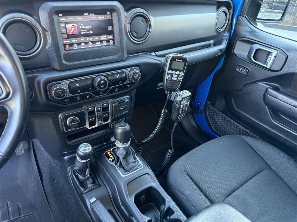 Used 2021 Jeep Gladiator Sport image 25