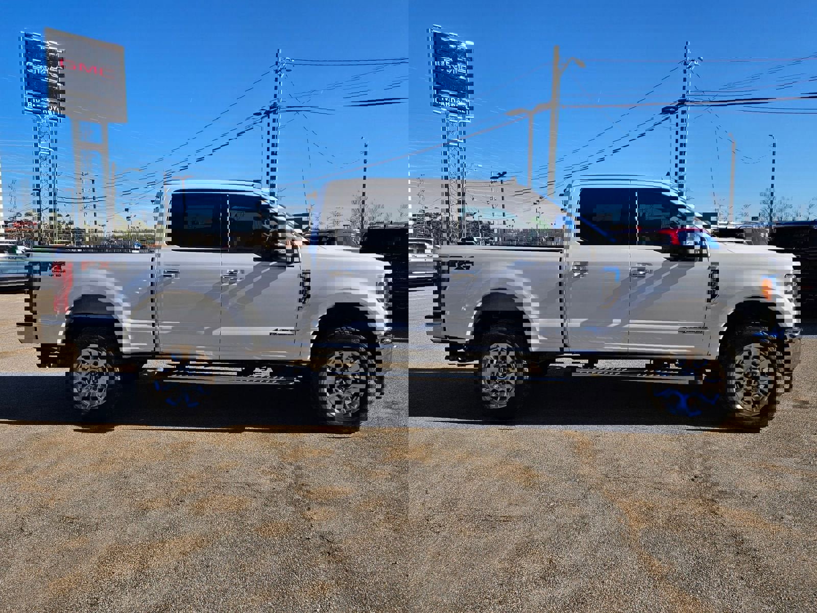 Used 2019 Ford F250 Lariat w/ Lariat Ultimate Package image 6