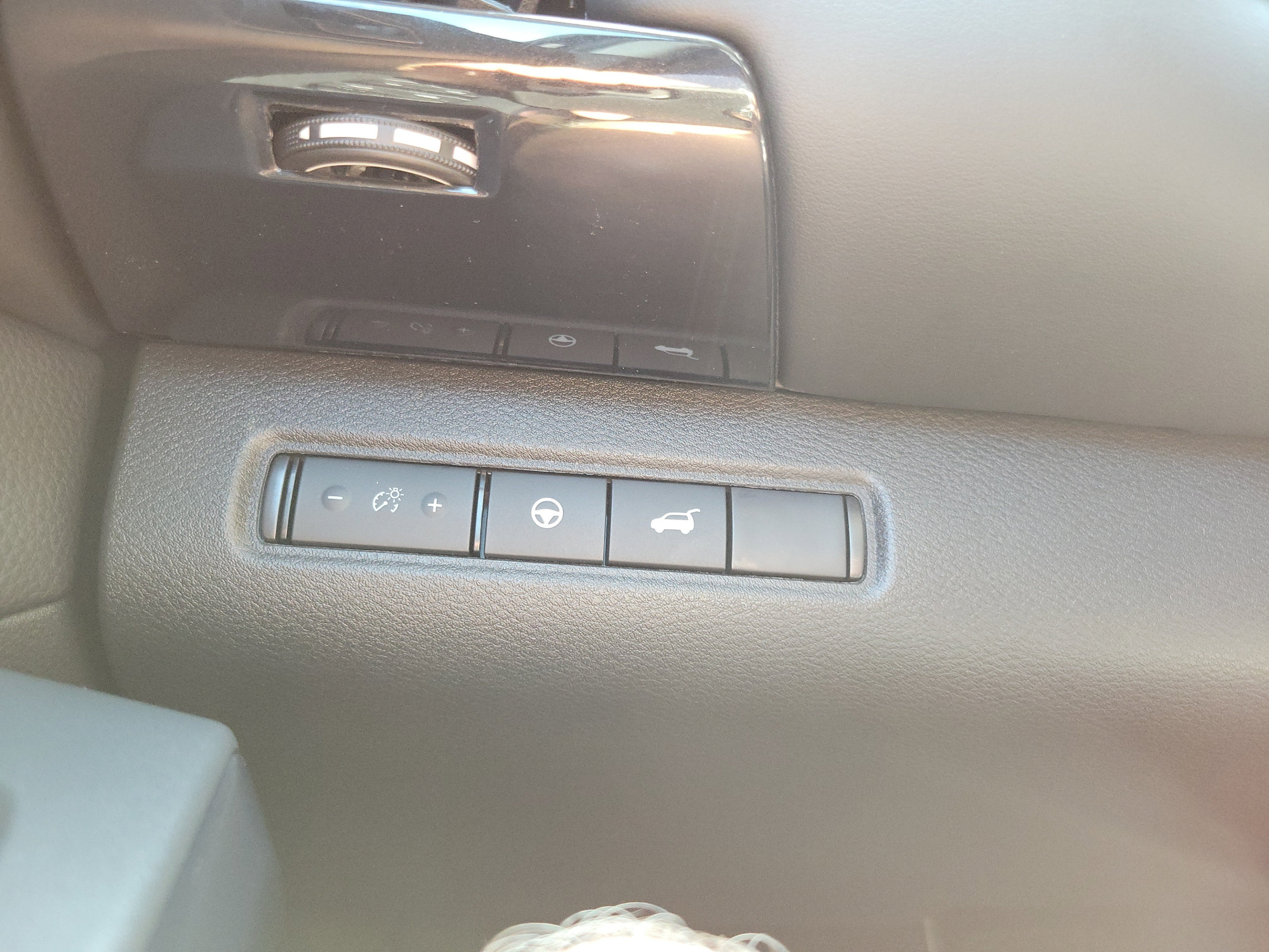 New 2026 Nissan Pathfinder SV FWD image 19