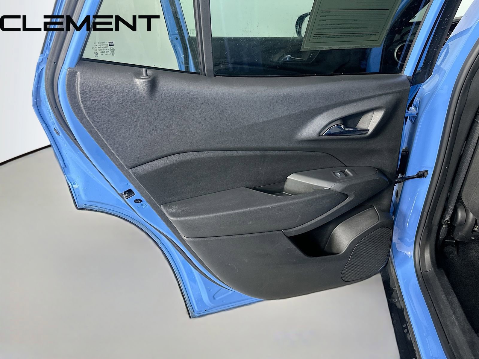 Used 2024 Chevrolet Trax RS image 29