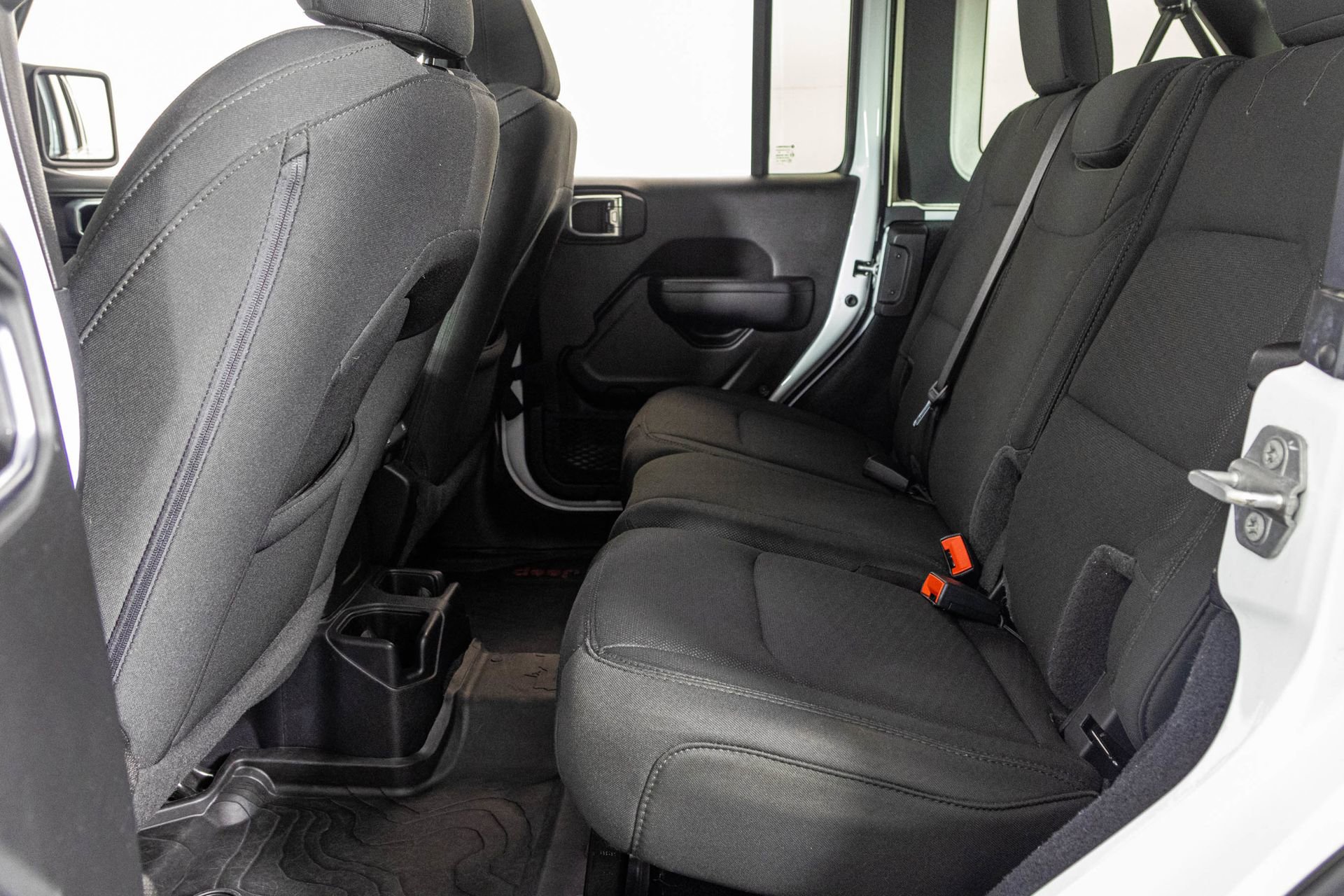 Used 2021 Jeep Wrangler Unlimited Sport AWD/4WD image 39