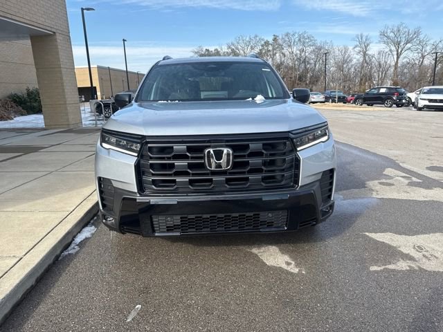 New 2026 Honda Pilot Sport image 7