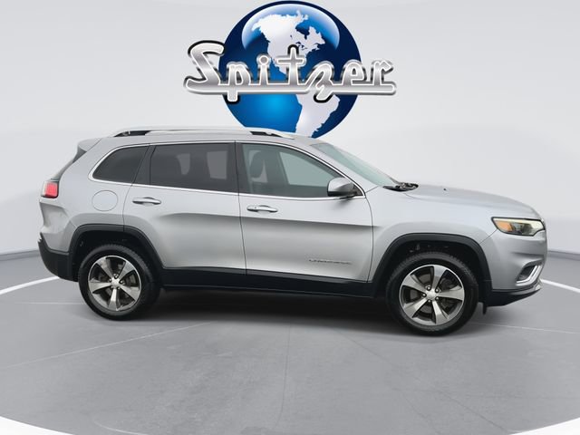 Used 2019 Jeep Cherokee Limited image 10