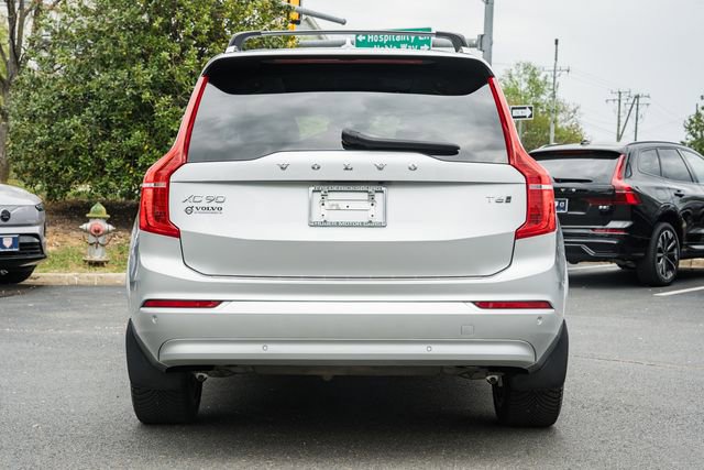 Used 2022 Volvo XC90 T6 Momentum w/ Advanced Package image 6