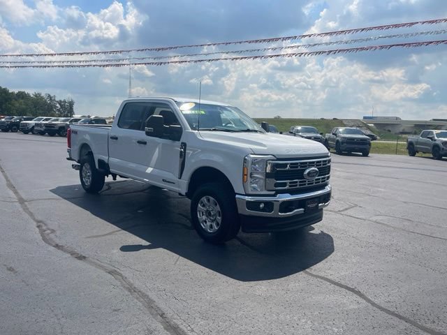 Used 2024 Ford F250 XLT w/ FX4 Off-Road Package AWD/4WD image 8
