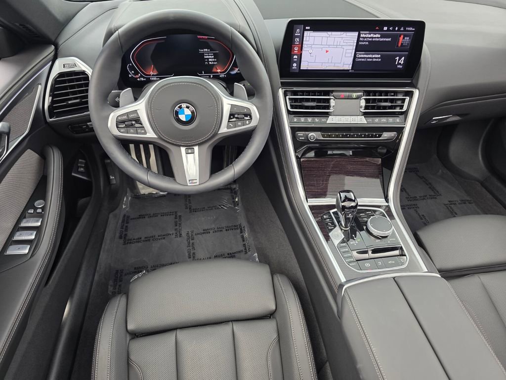 Used 2026 BMW 840i Convertible w/ Comfort Seating Package RWD image 14