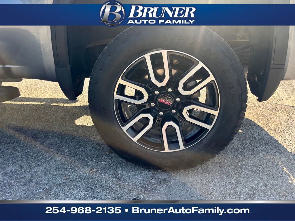 Used 2019 GMC Sierra 1500 AT4 w/ AT4 Premium Package image 9