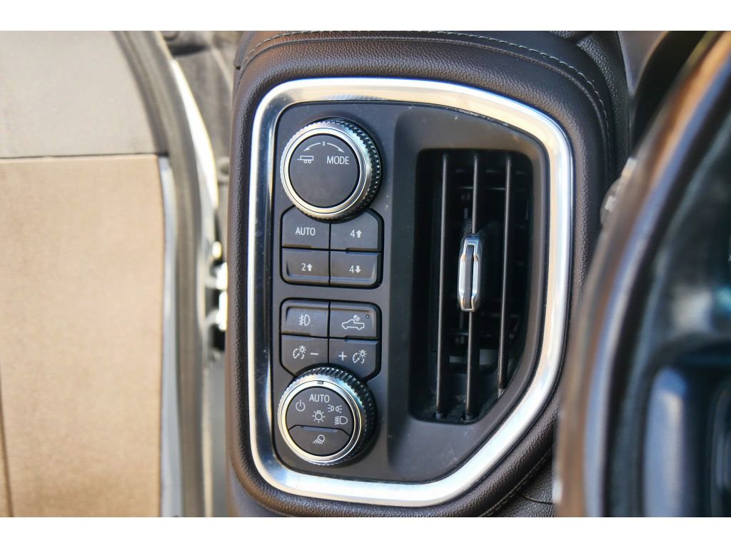 Used 2021 GMC Sierra 1500 Denali w/ Denali Ultimate Package AWD/4WD image 26