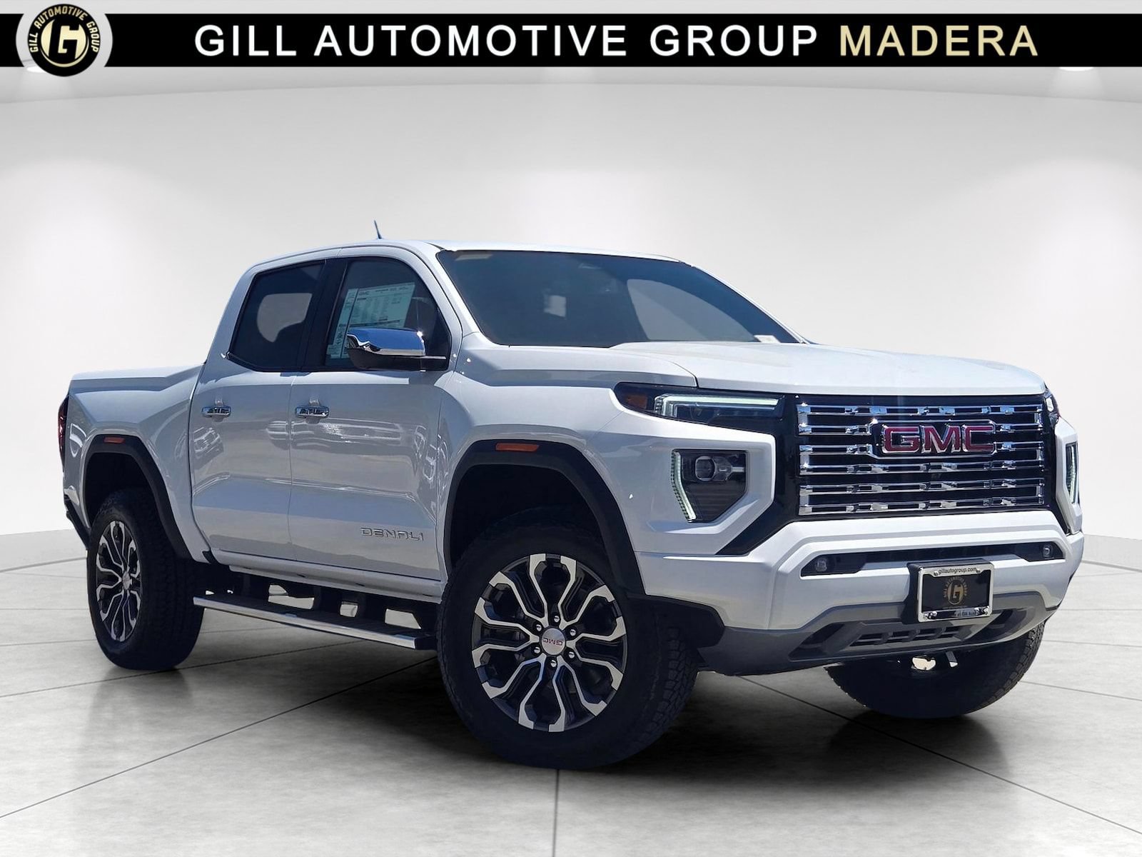 New 2026 GMC Canyon Denali AWD/4WD image 1
