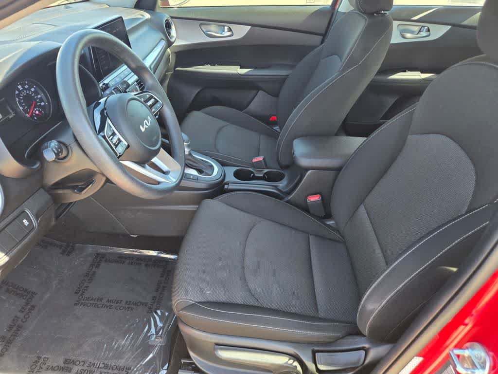 Used 2023 Kia Forte LXS FWD image 17
