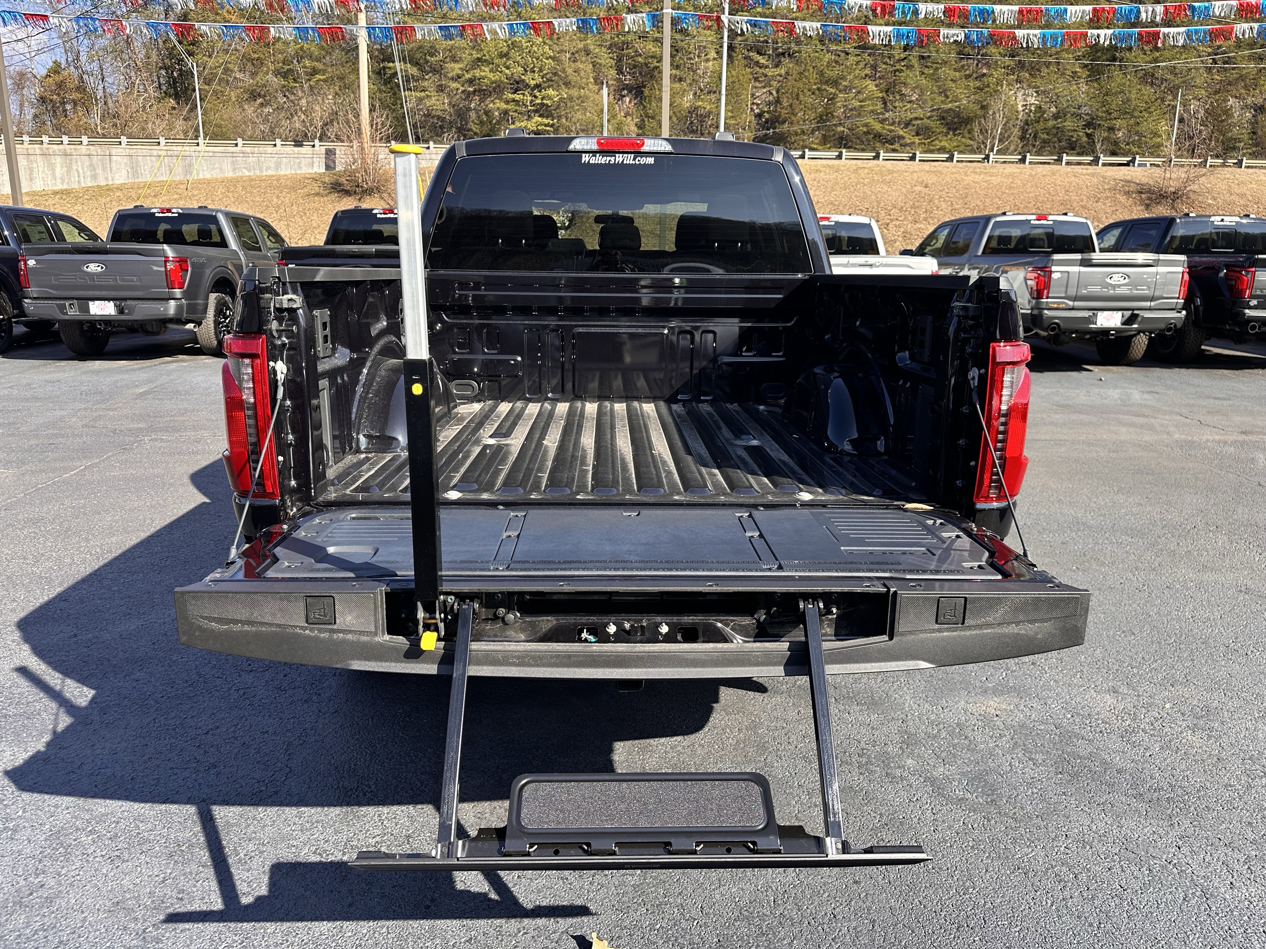 New 2025 Ford F150 XLT w/ Equipment Group 301A Standard image 22