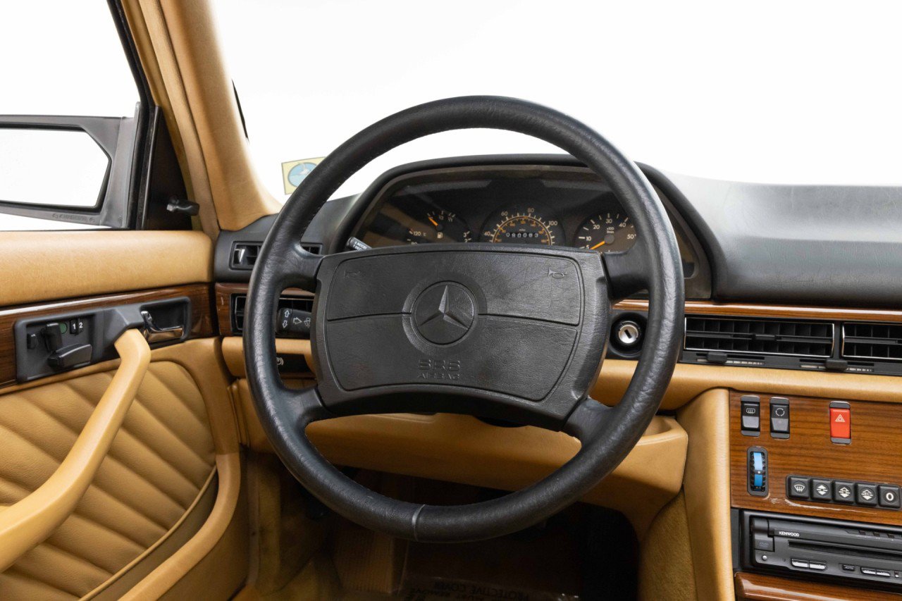 Used 1991 Mercedes-Benz 350 SD image 10