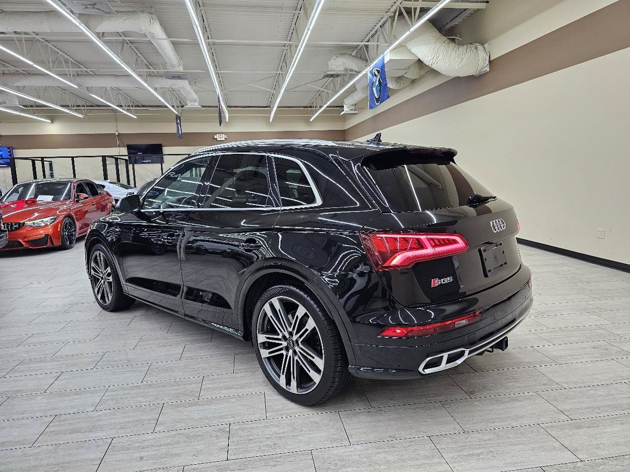 Used 2018 Audi SQ5 Premium Plus w/ S Sport Package AWD/4WD image 8