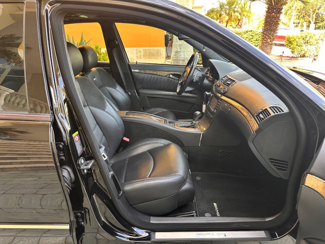Used 2008 Mercedes-Benz E 63 AMG Sedan image 23