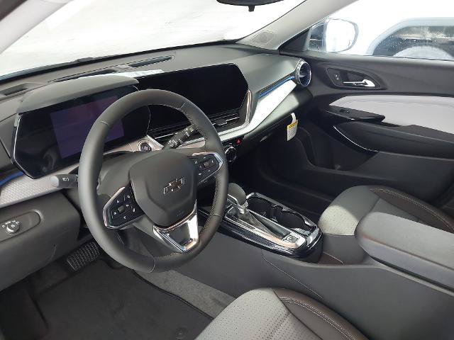 New 2026 Chevrolet Trax LT w/ Driver Confidence Package FWD video 2