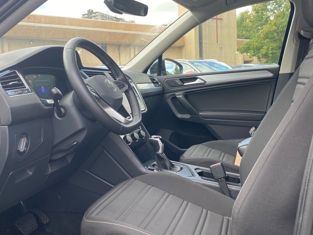 Certified 2024 Volkswagen Tiguan S image 8