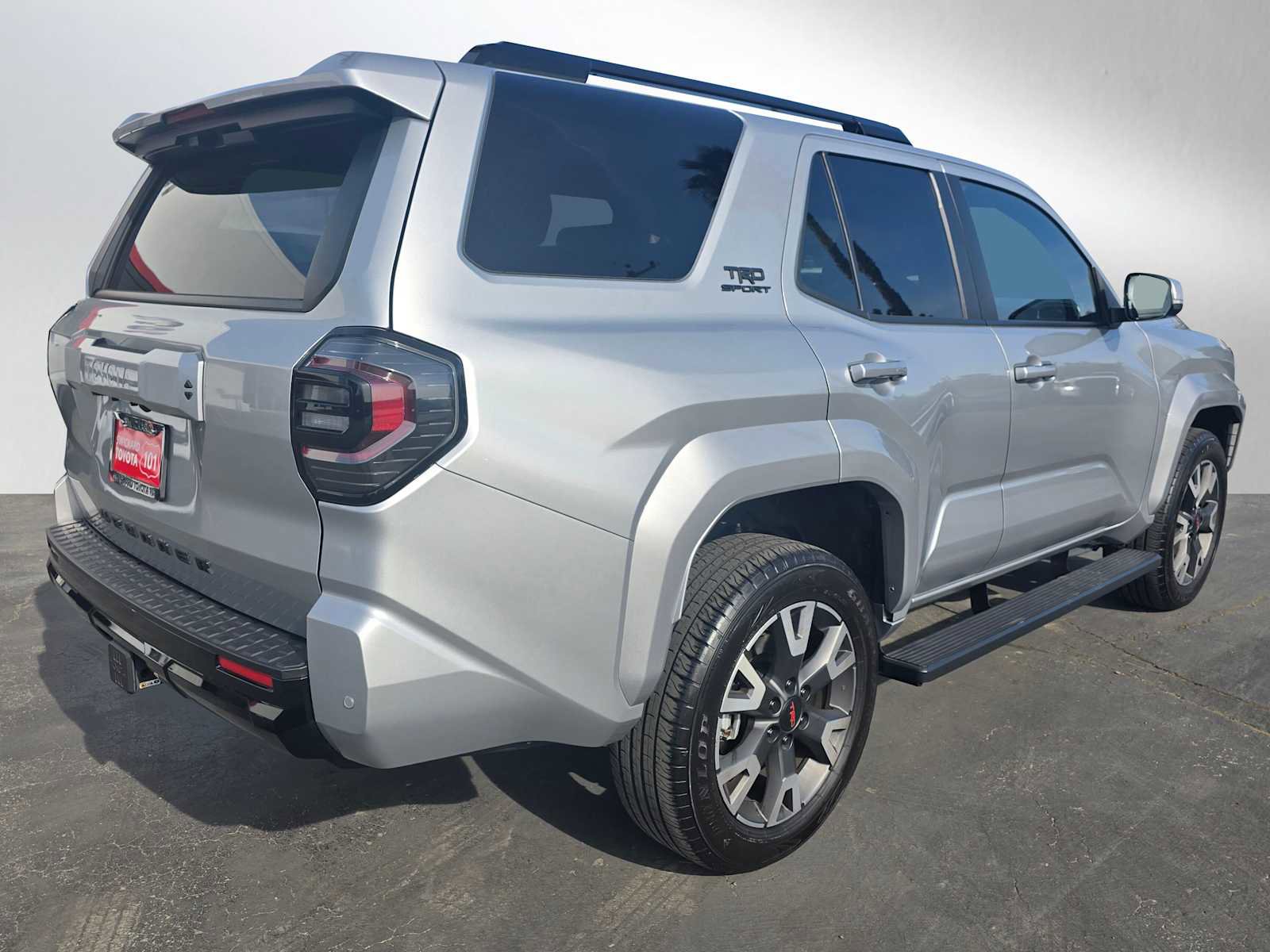 Used 2025 Toyota 4Runner TRD Sport image 3