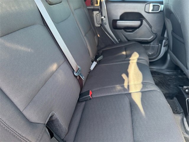 Used 2021 Jeep Wrangler Unlimited Sport image 14