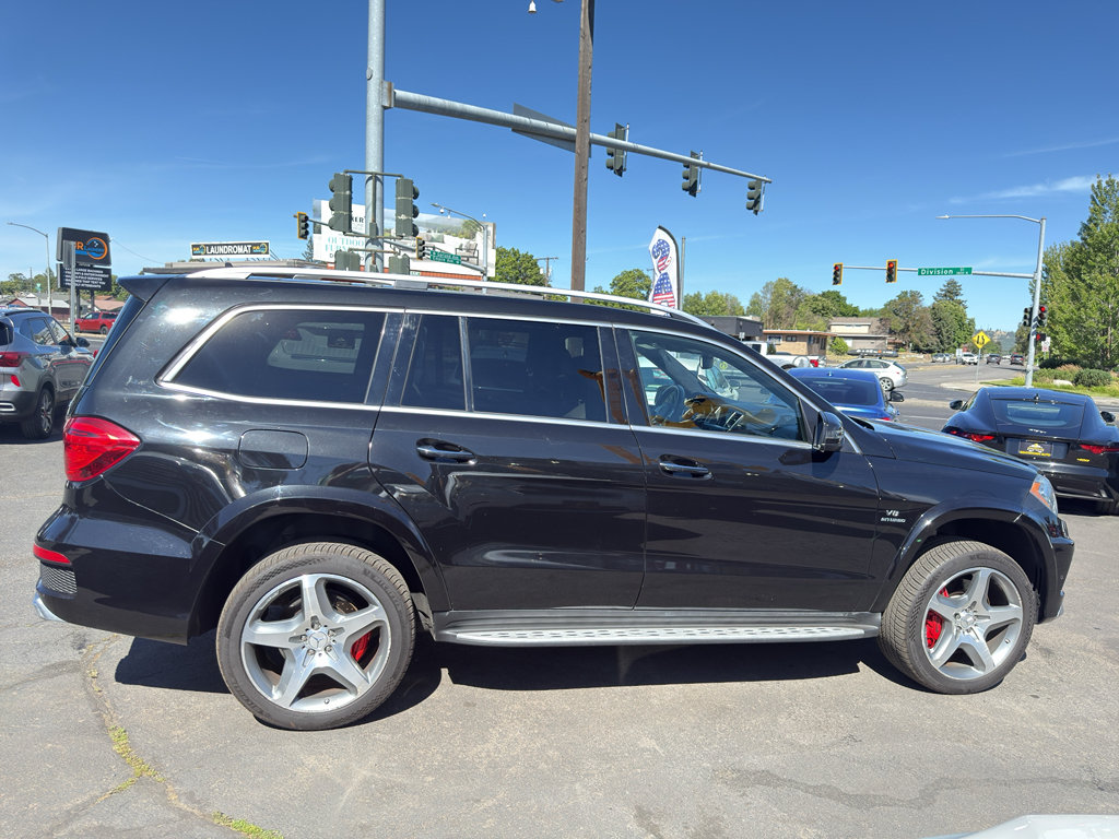 Used 2014 Mercedes-Benz GL 63 AMG 4MATIC image 9