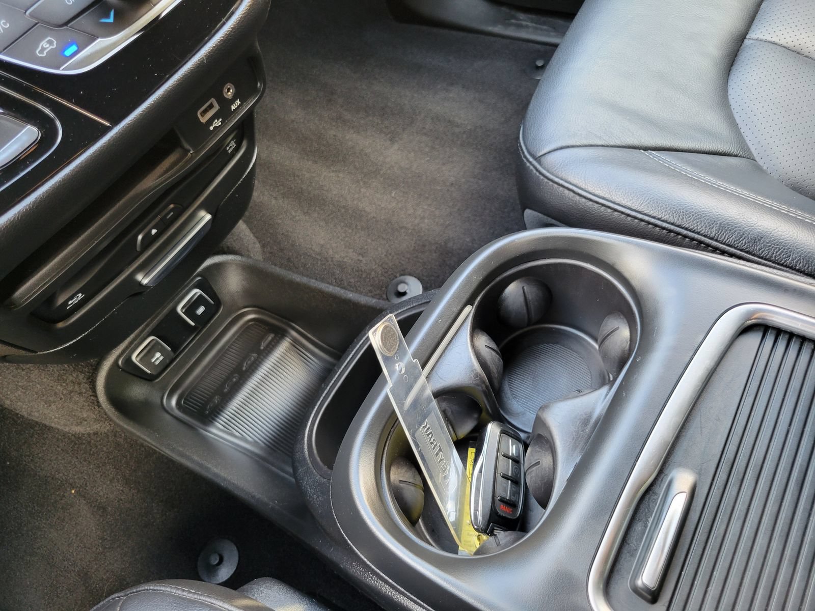 Used 2018 Chrysler Pacifica Touring-L Plus w/ Advanced Safetytec Group FWD image 23