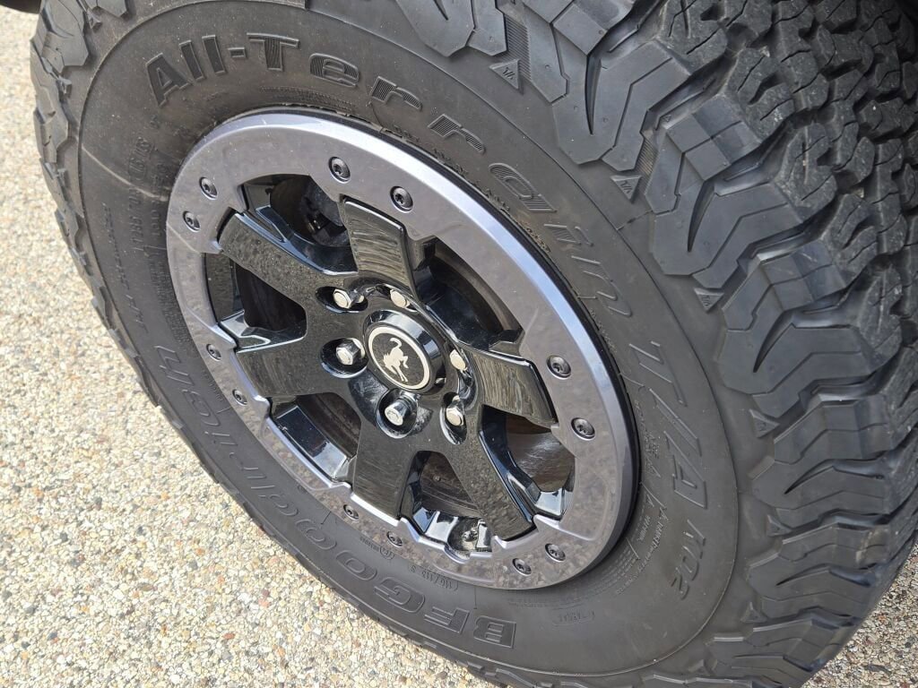 Used 2023 Ford Bronco Badlands image 10