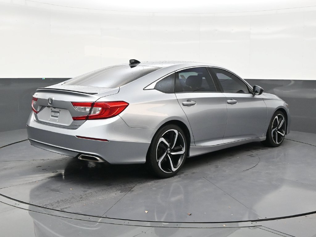 Used 2022 Honda Accord Sport image 5