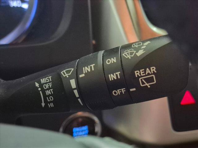 Used 2016 Toyota Highlander XLE FWD image 13