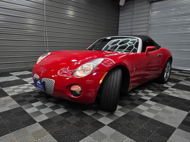 Used 2006 Pontiac Solstice Convertible w/ Premium Package RWD image 31