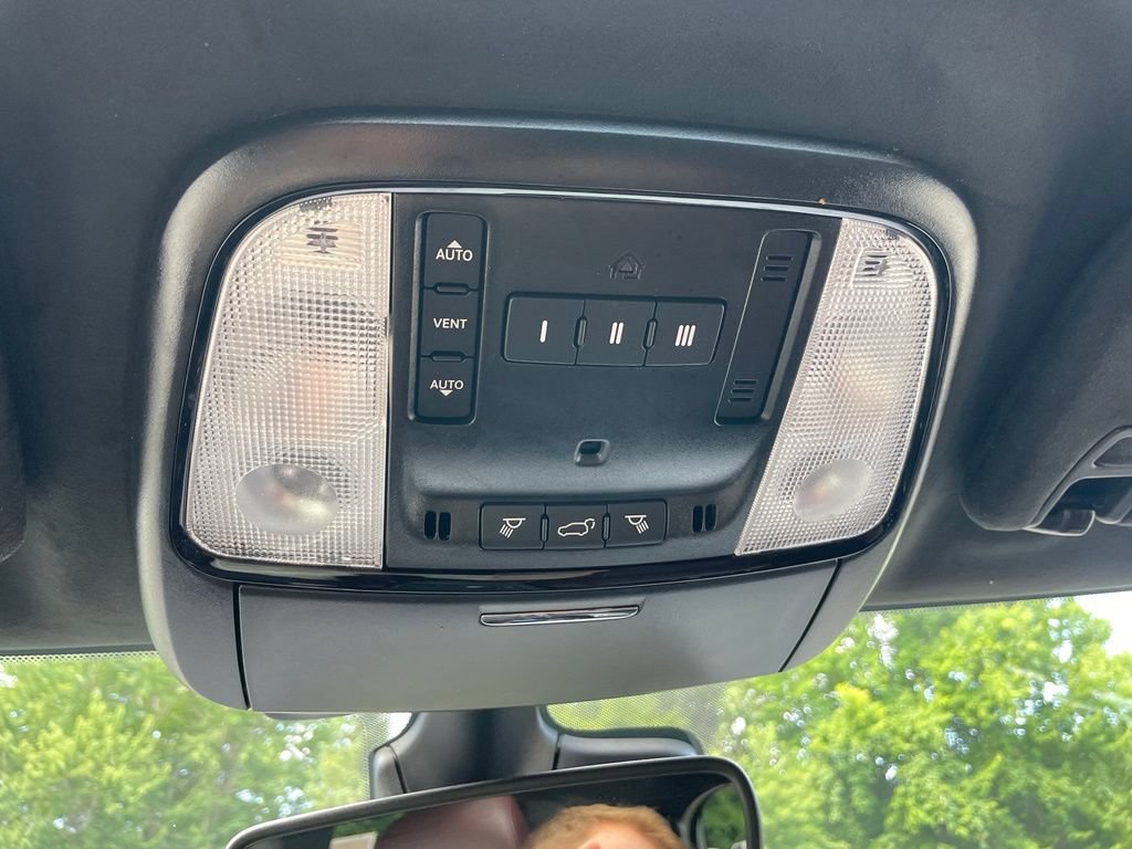 Used 2025 Dodge Durango R/T AWD/4WD image 23