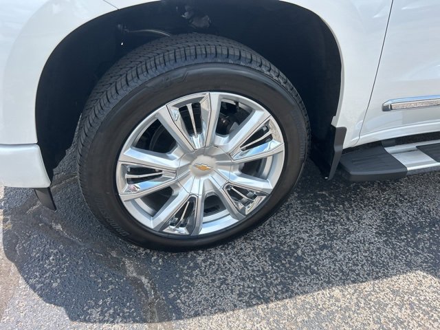 Used 2024 Chevrolet Silverado 1500 High Country w/ High Country Premium Package image 9