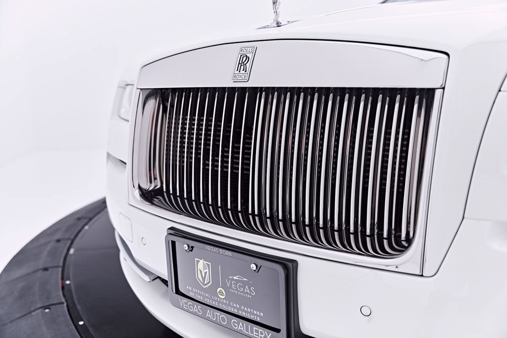 Used 2014 Rolls-Royce Wraith RWD image 23