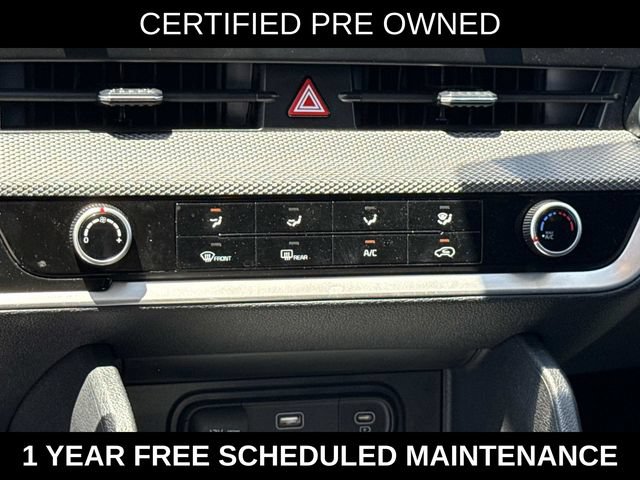 Used 2025 Kia Sportage LX FWD image 21