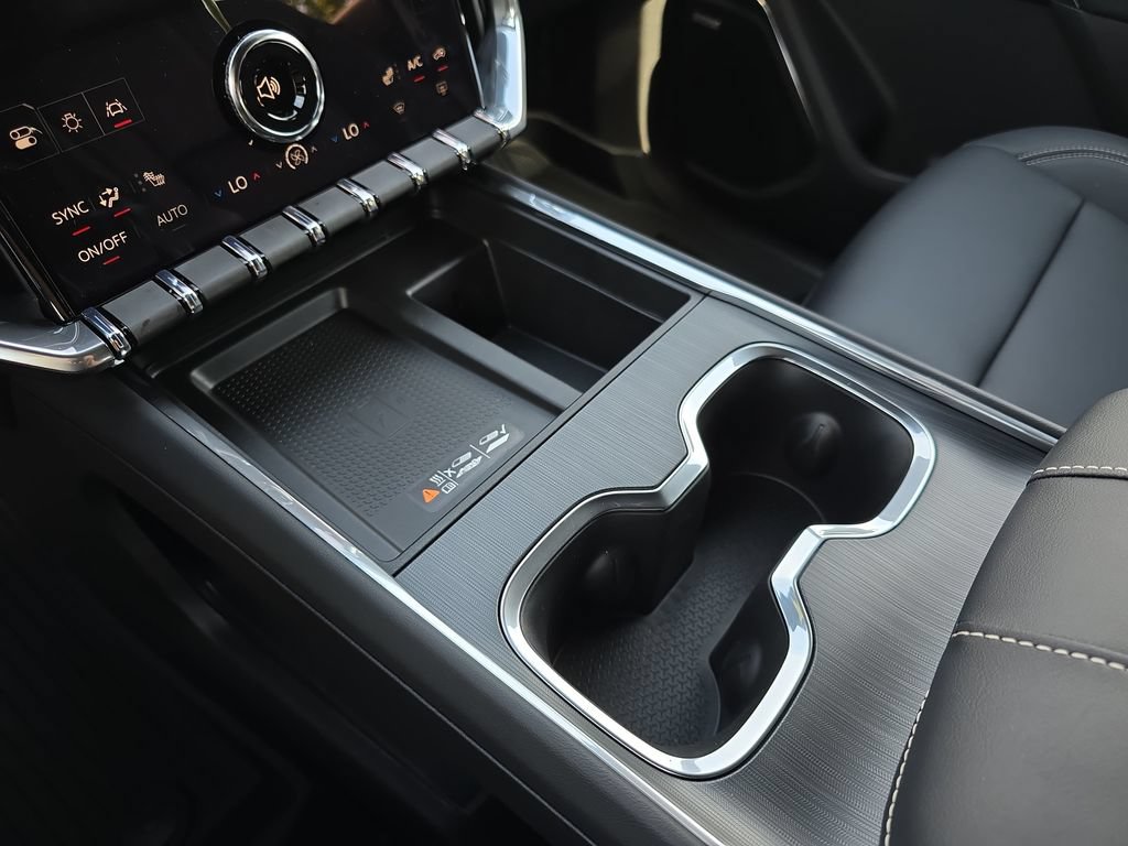 New 2027 GMC Acadia Elevation w/ Black Edition AWD/4WD image 24