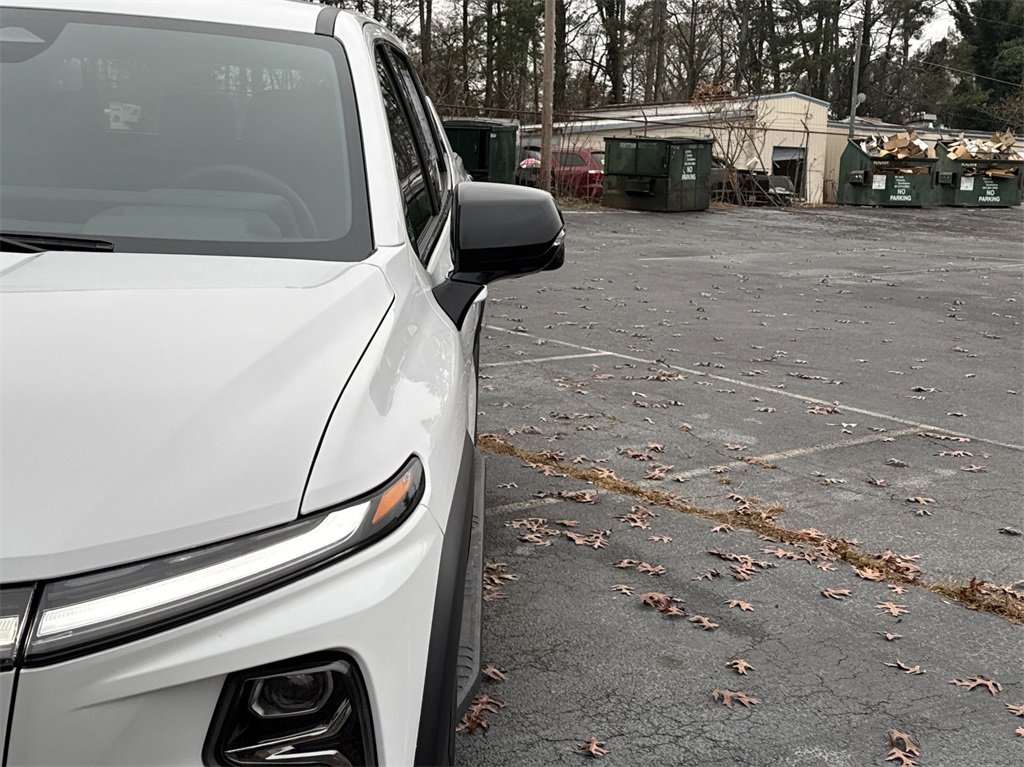 New 2025 Chevrolet Silverado EV LT image 11