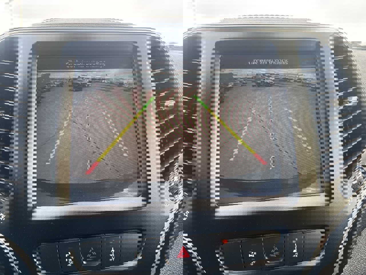 Used 2022 Jeep Cherokee Latitude Lux image 32