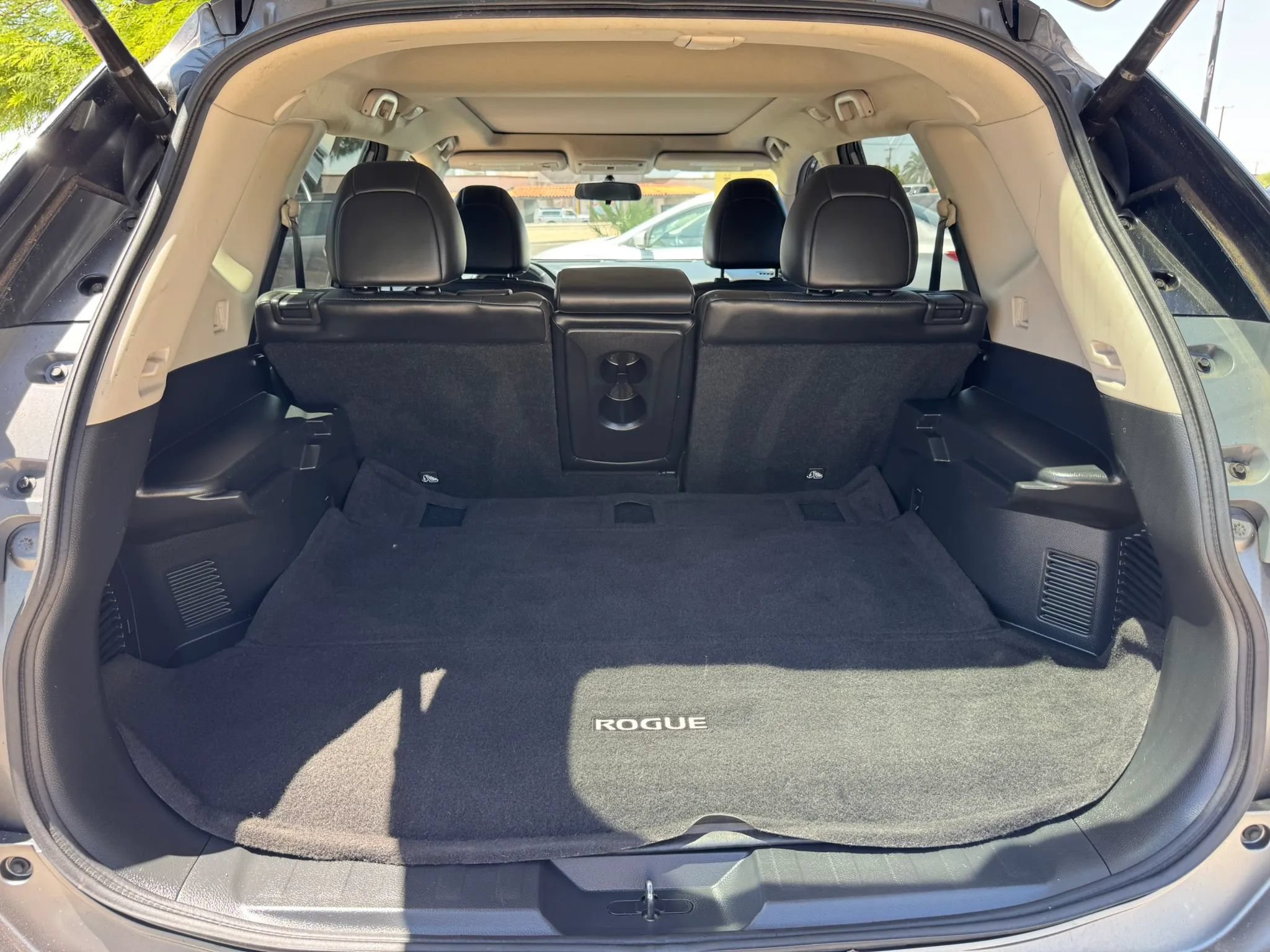 Used 2014 Nissan Rogue SL w/ SL Premium Package AWD/4WD image 35