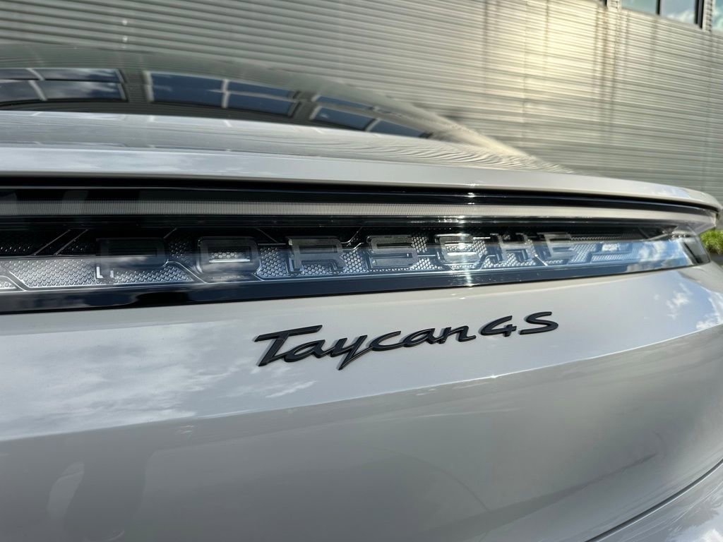 Used 2025 Porsche Taycan 4S image 14