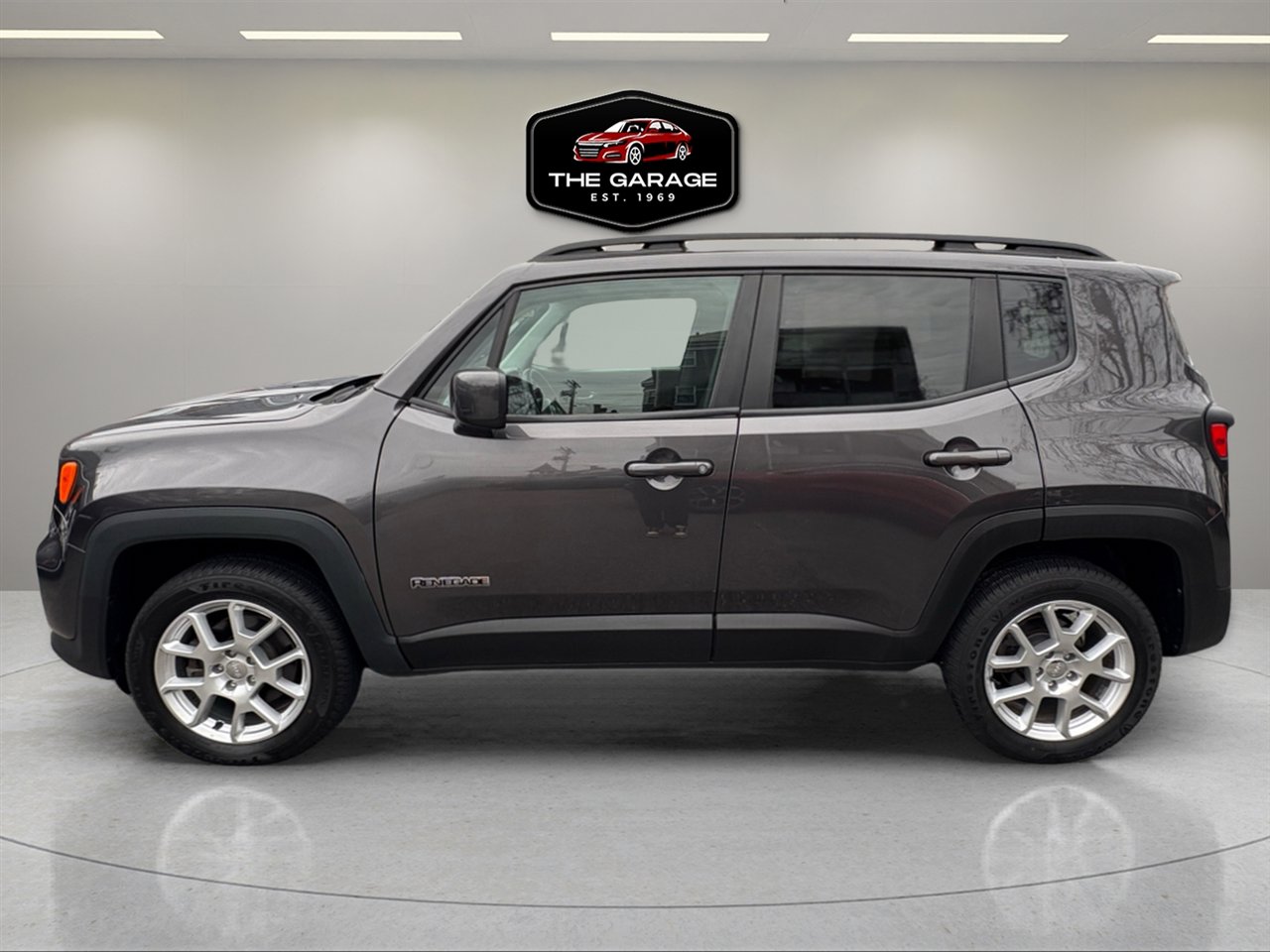 Used 2021 Jeep Renegade Latitude image 5