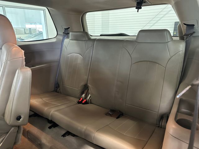 Used 2015 GMC Acadia Denali image 39