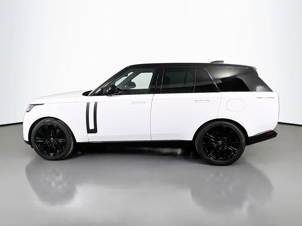 Used 2025 Land Rover Range Rover SE AWD/4WD image 8