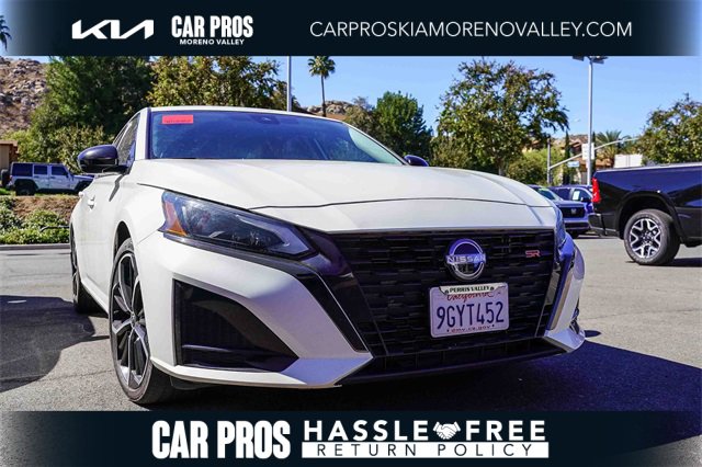 Used 2023 Nissan Altima 2.5 SR w/ SR Premium Package