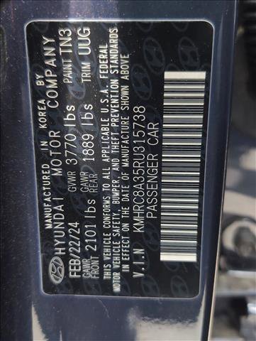 Certified 2024 Hyundai Venue Limited FWD image 25