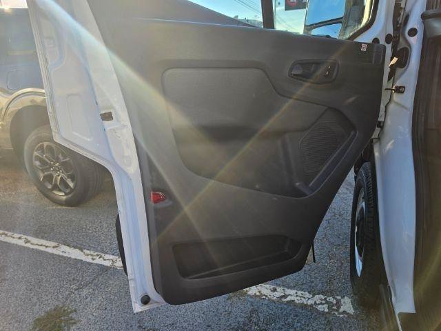 Used 2021 Ford Transit 150 Low Roof RWD image 25