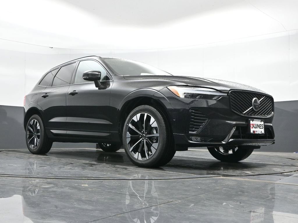 New 2026 Volvo XC60 B5 Plus w/ Protection Package Premier image 41