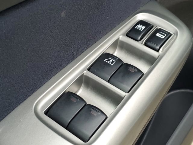 Used 2009 Subaru Forester 2.5X Limited image 19