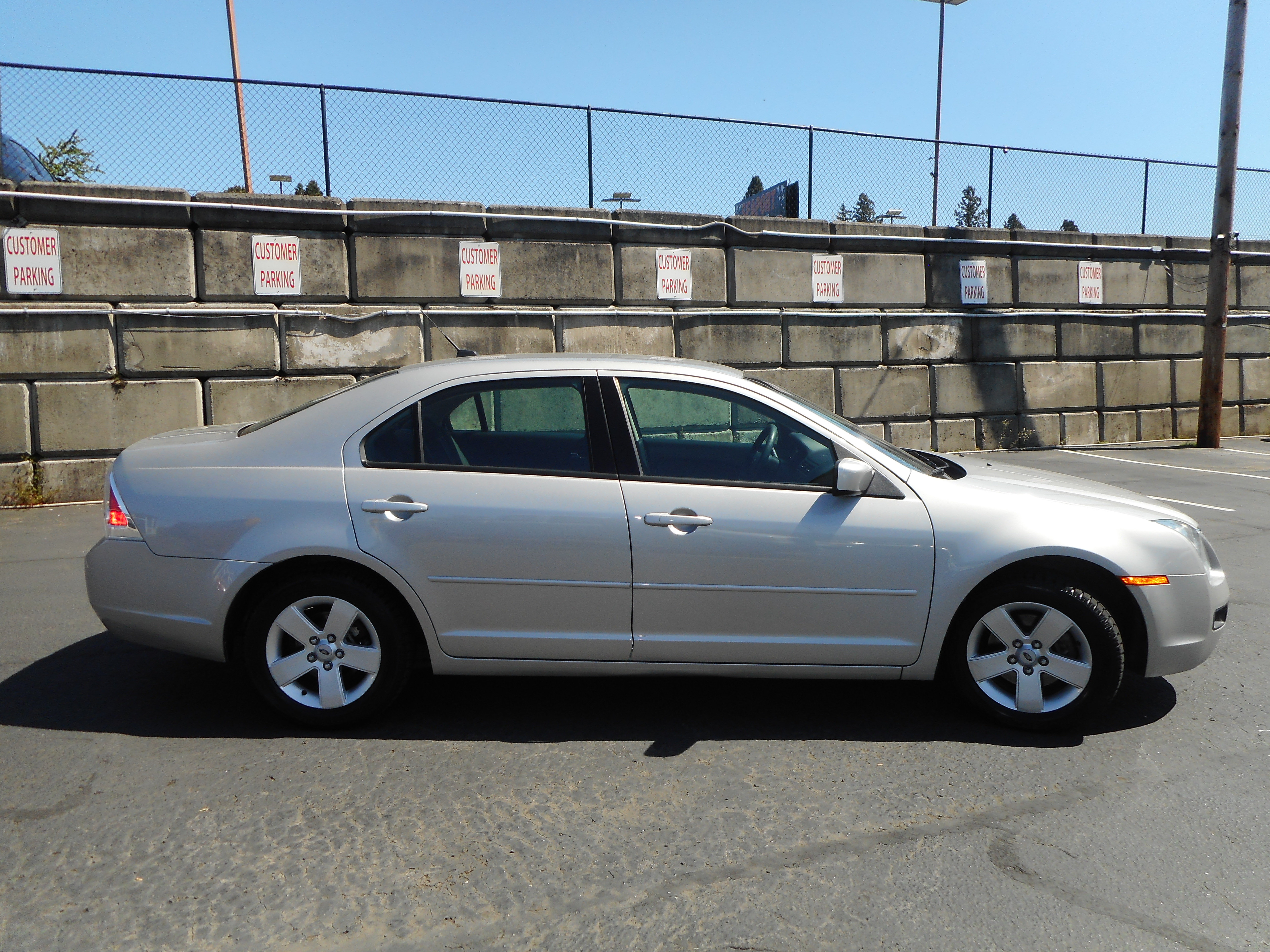 Used 2008 Ford Fusion SE AWD/4WD image 6